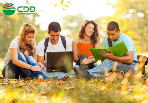 Các loại chi phí khi du học Canada mà bạn cần biết ?