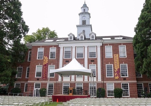 Trường Lakeside - Ngôi trường tư Bill Gates cho ba con theo học