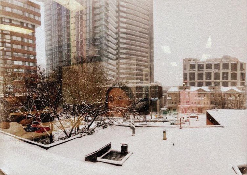 Nhiều du học sinh bị sốc nhiệt vì thời tiết giá lạnh