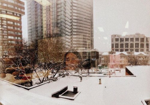 Nhiều du học sinh bị sốc nhiệt vì thời tiết giá lạnh